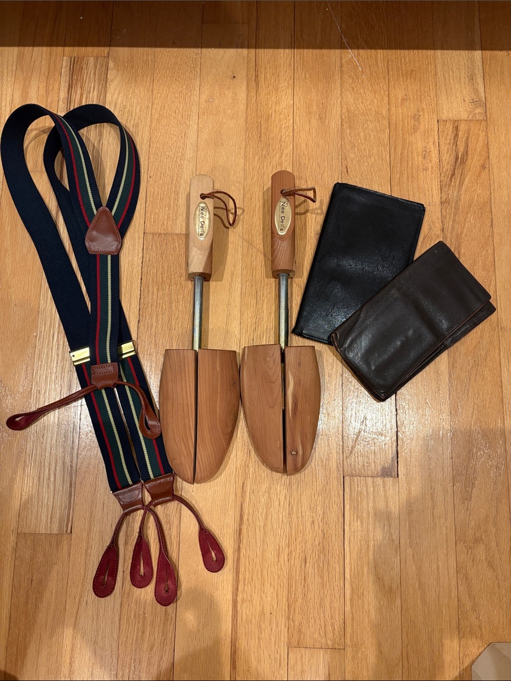 Men's Navy Multi-Stripe Leather-Trim Suspenders, Cedar Shoe Trees, 2 Portfolios